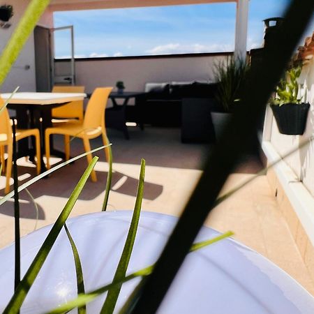 Casa Vacanze Anna バレストラーテ エクステリア 写真