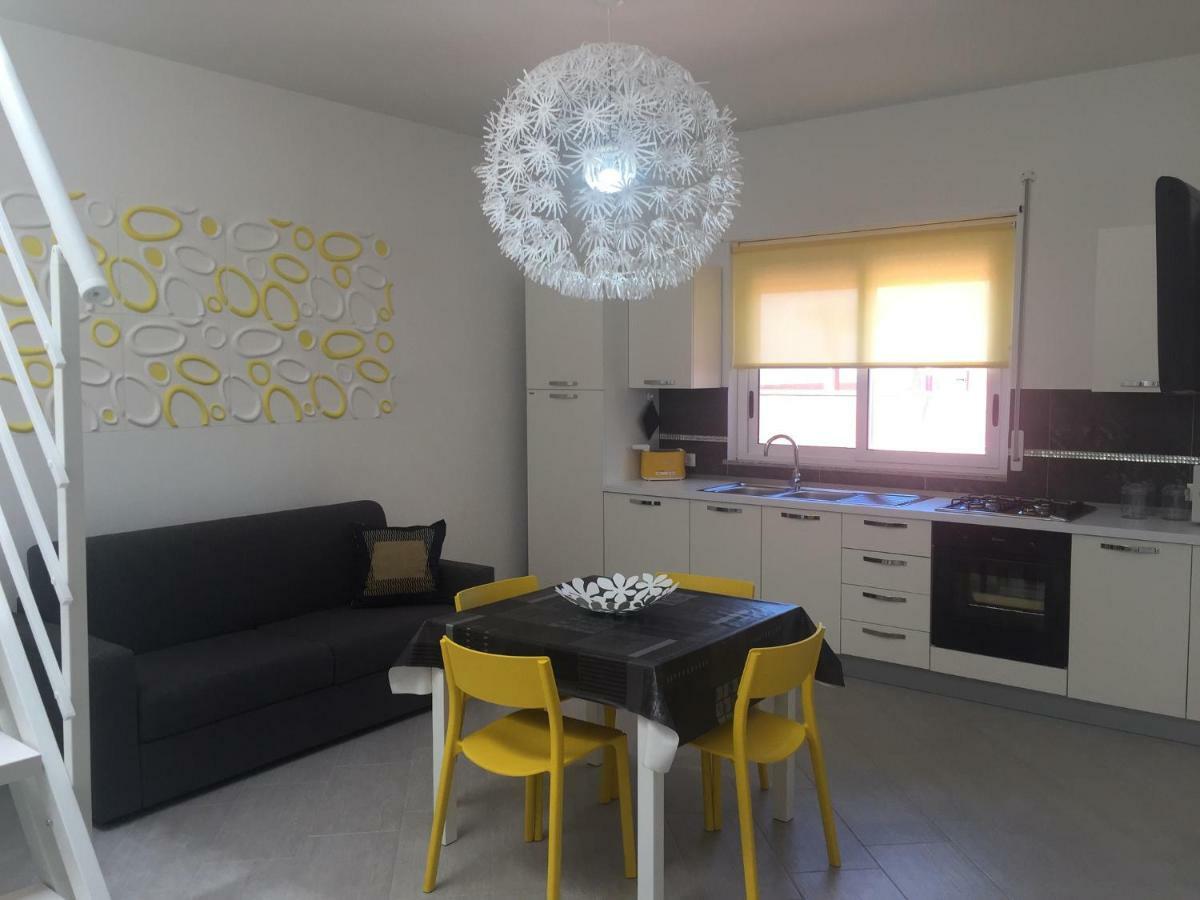 Casa Vacanze Anna バレストラーテ エクステリア 写真